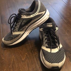 Brooks Revel running shoes